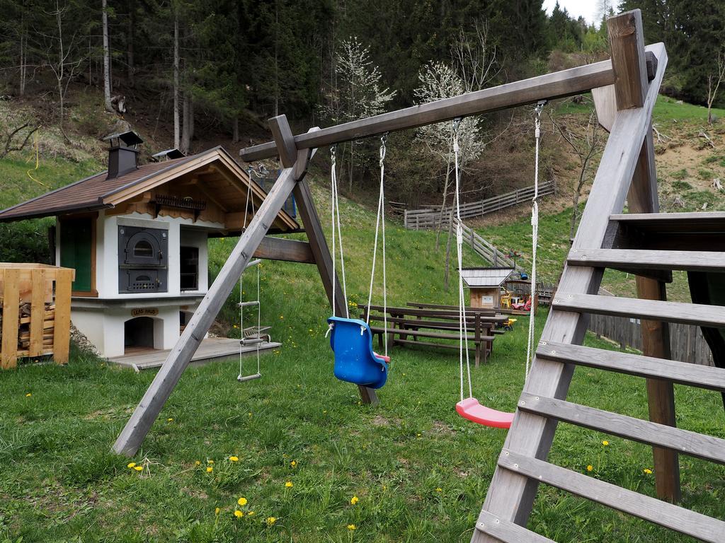Haus Waldruhe Apartment San Candido Exterior photo
