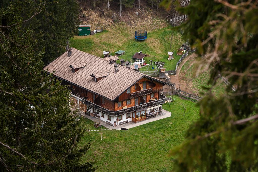 Haus Waldruhe Apartment San Candido Exterior photo