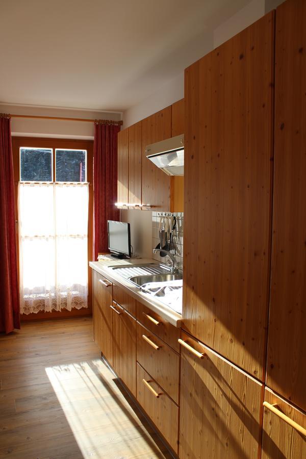 Haus Waldruhe Apartment San Candido Exterior photo